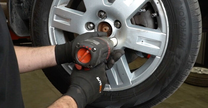 FORD MONDEO 1.8 SCi Brake Discs replacement: online guides and video tutorials