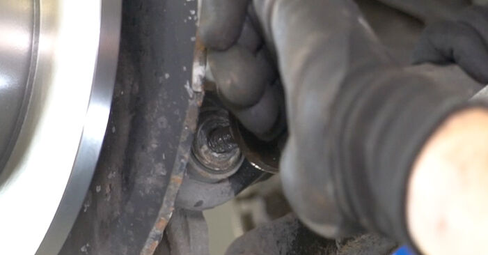Ford Mondeo b5y 2.0 TDCi 2002 Stoßdämpfer wechseln: Gratis Reparaturanleitungen