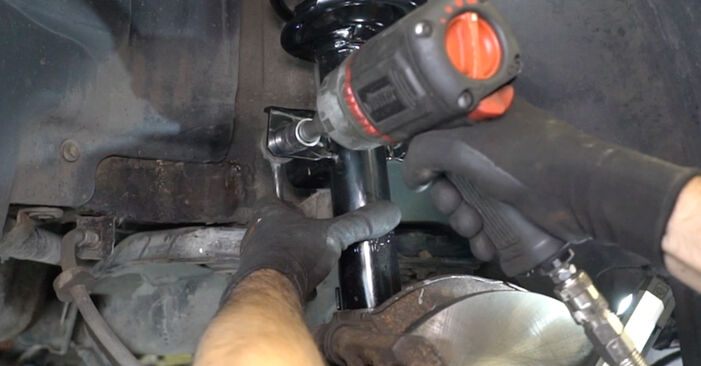 Step-by-step recommendations for DIY replacement Ford Mondeo Mk3 2005 2.2 TDCi Shock Absorber