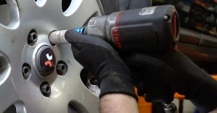 Changing of Brake Discs on Audi A6 C4 Avant 1994 won't be an issue if you follow this illustrated step-by-step guide