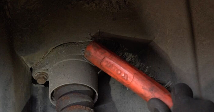 How to remove AUDI A6 2.5 TDI quattro 2001 Shock Absorber - online easy-to-follow instructions