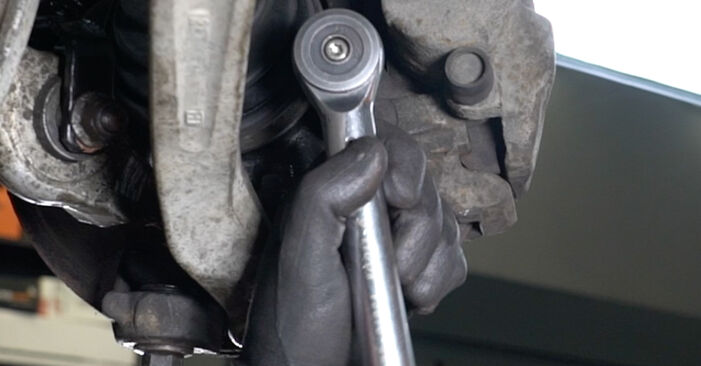 Hinweise des Automechanikers zum Wechseln von AUDI 100 Limousine (4A2, C4) 2.0 E 1994 Radlager