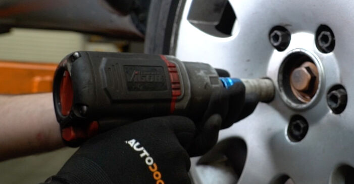 Bremssattel beim AUDI A6 1.8 T 2004 selber erneuern - DIY-Manual