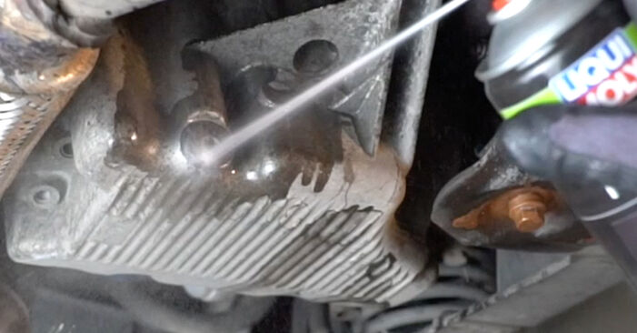 Hinweise des Automechanikers zum Wechseln von ALFA ROMEO SPIDER (916S_) 3.0 V6 1996 Ölfilter