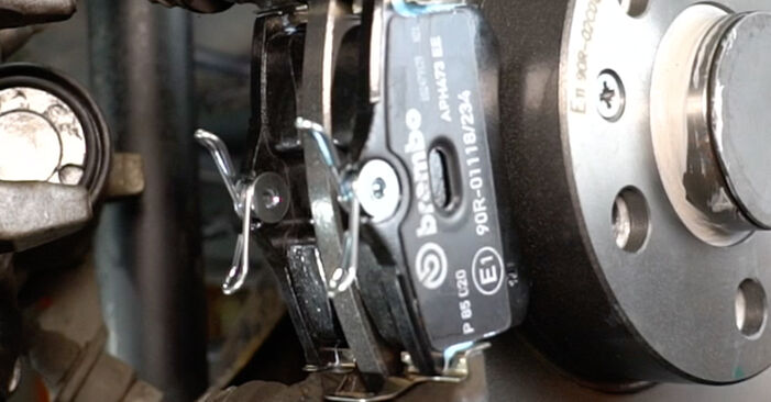 2013 Skoda Roomster 5j 1.6 TDI Łożysko koła instrukcja wymiany krok po kroku