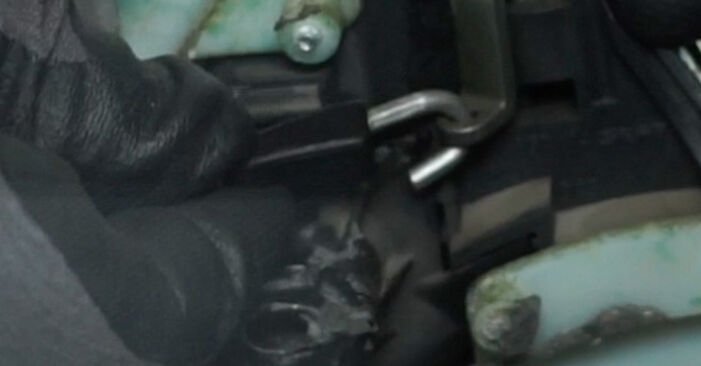 Смяна на Външни ключалки на VW T5 Бордова платформа 2013 2.5 TDI самостоятелно