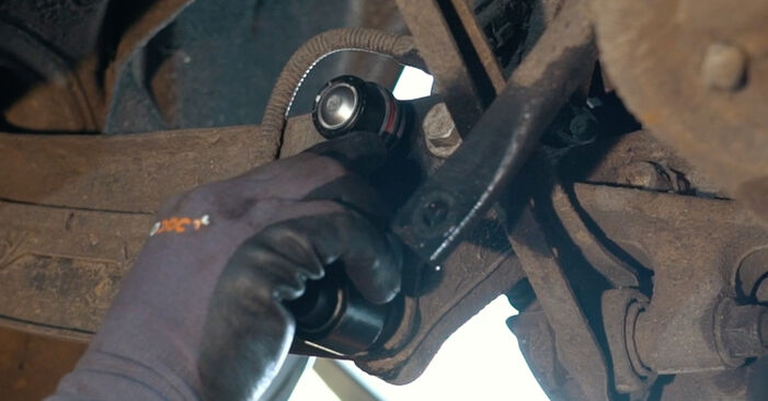 Replacing Anti Roll Bar Links on VW Beetle Convertible 2012 1.2 TSI by yourself