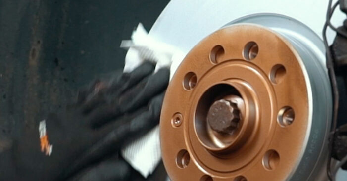 Cómo quitar Amortiguadores en un VW PASSAT 3.6 FSI 4motion 2012 - instrucciones online fáciles de seguir