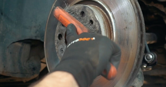 Cum să mentenanța Rulment roata SEAT Alhambra (710, 711) 2.0 TDI 2011 – manualele pas cu pas și ghidurile video