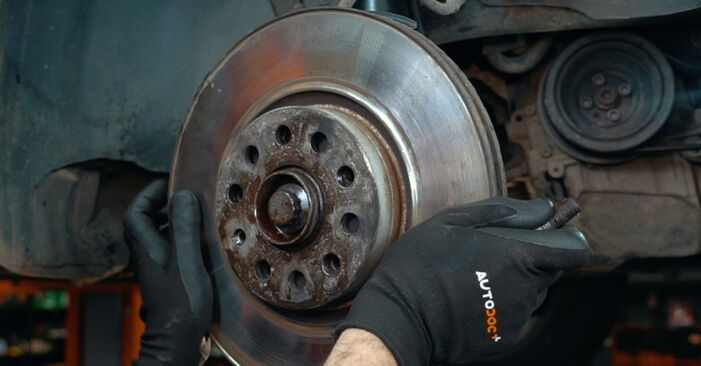 Changing Wheel Bearing on VW Jetta Mk5 (1K) 1.6 FSI 2008 by yourself
