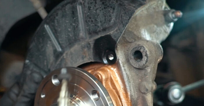SCIROCCO (137, 138) 2.0 TSI 2009 Wheel Bearing DIY replacement workshop manual