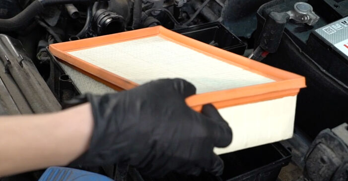 How to remove CUPRA LEON 1.5 TSI 2024 Air Filter - online easy-to-follow instructions