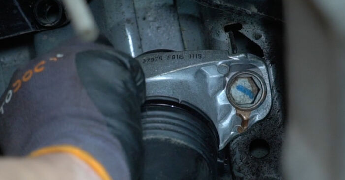 Seat Leon 5f 1.6 TDI 2014 Domlager wechseln: Kostenfreie Reparaturwegleitungen