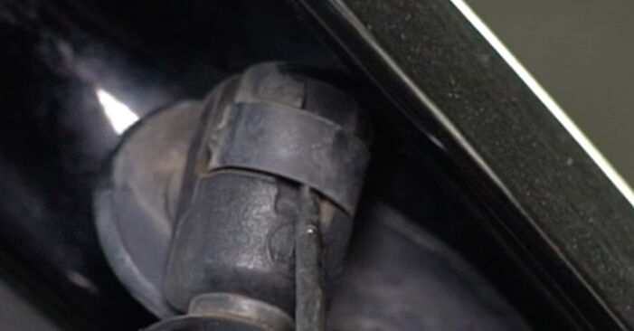 SEAT Alhambra 7M 2.0 TDI 1998 Heckklappendämpfer wechseln: Gratis Reparaturanleitungen
