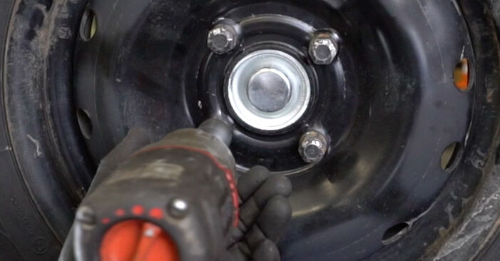 Peugeot Partner Tepee 1.6 HDi 90 2010 Bremstrommel wechseln: Kostenfreie Reparaturwegleitungen