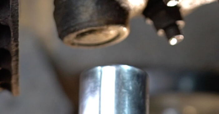 Wie lange benötigt das Auswechseln der Teile: Stoßdämpfer beim Peugeot 306 Kombi 2002 - Detailliertes PDF-Tutorial