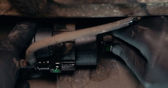 Wie lange benötigt das Auswechseln der Teile: Kraftstofffilter beim Nissan Kubistar Kastenwagen X80 2011 - Detailliertes PDF-Tutorial