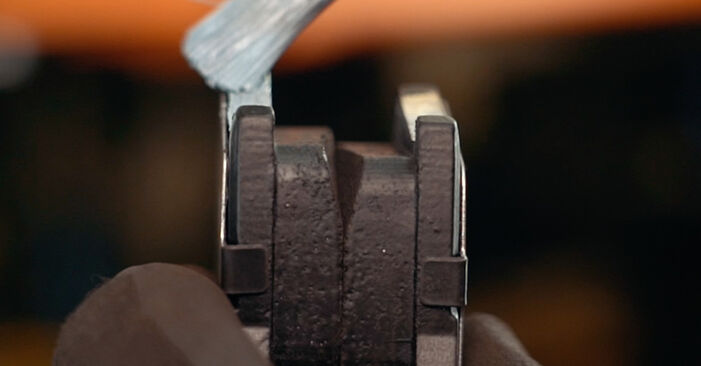 Changing of Brake Pads on Megane 2 CC 2003 won't be an issue if you follow this illustrated step-by-step guide