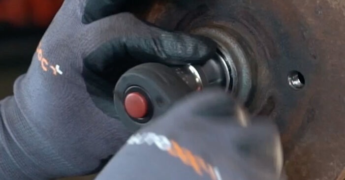 Hvor lang tid tager en udskiftning: Bremsetromler på SEAT AROSA - informativ PDF-manual