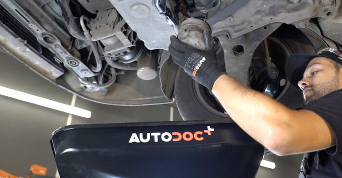 Wie schmierig ist es, selber zu reparieren: Ölfilter beim Ford Transit MK5 2.5 TD 2000 wechseln – Downloaden Sie sich Bildanleitungen