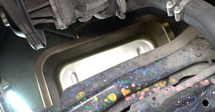 Πώς να αντικαταστήσετε SEAT AROSA Θερμοστάτης - εγχειρίδια βήμα προς βήμα και οδηγοί βίντεο