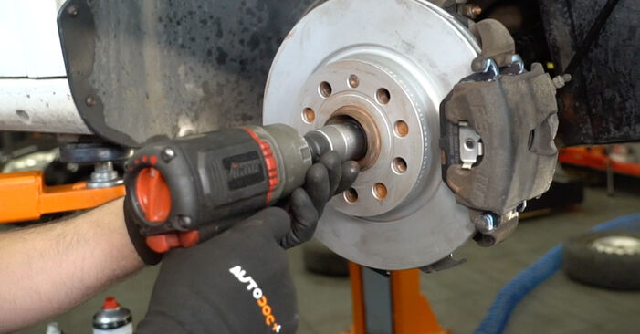 How to remove SEAT LEON 1.6 2009 Strut Mount - online easy-to-follow instructions