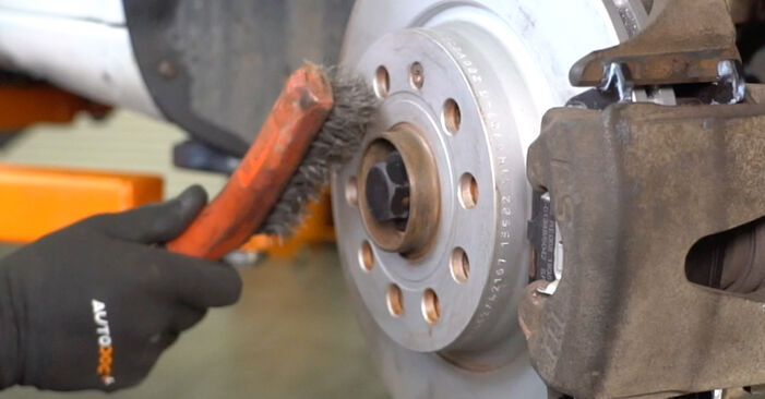 Replacing CV Joint on Skoda Superb 3t5 2012 2.0 TDI by yourself