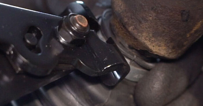 Hinweise des Automechanikers zum Wechseln von SEAT Leon Schrägheck (5F1) 1.4 TSI 2013 Antriebswellengelenk
