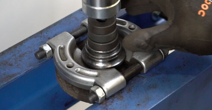 C4 CACTUS 1.2 VTi 75 / PureTech 75 2014 Wheel Bearing DIY replacement workshop manual