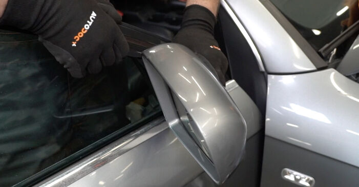Svépomocná výměna Zvedací zařízení oken na autě SEAT EXEO