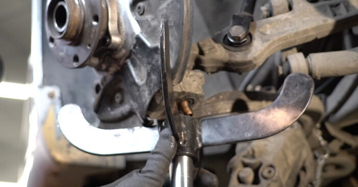 Wie schmierig ist es, selber zu reparieren: Radlager beim Seat Exeo Limousine 1.8 T 2014 wechseln – Downloaden Sie sich Bildanleitungen