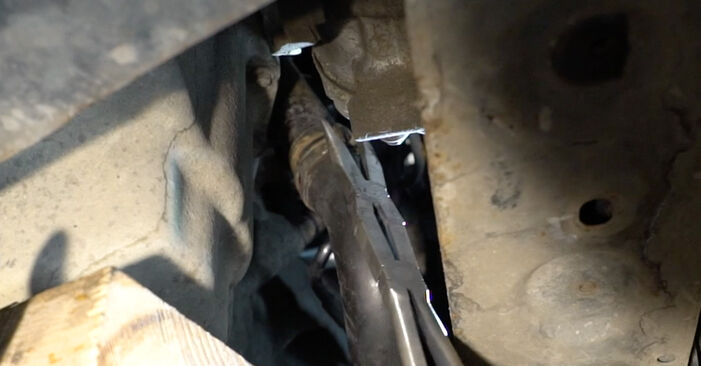 Hinweise des Automechanikers zum Wechseln von NISSAN ALMERA II Hatchback (N16) 2.2 Di 2014 Wasserpumpe + Zahnriemensatz