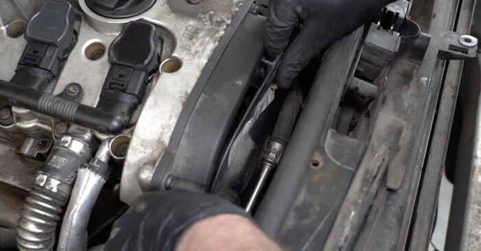 Zestaw paska rozrządu w VW Golf VI Cabrio (517) 1.2 TSI 2013 samodzielna wymiana - poradnik online