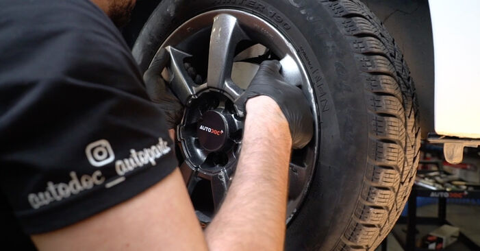 Come cambiare Biellette Barra Stabilizzatrice posteriore e anteriore su Seat Toledo 4 1.6 TDI 2012 - manuali PDF e video gratuiti