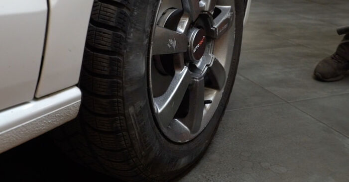 Samodzielna wymiana Drążek skrętny w SEAT Ibiza Sportcoupe Furgon / liftback (6J1) 1.2 TDI 2011