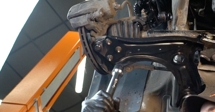 Come sostituire Braccetti oscillanti su SEAT Ibiza IV Sportcoupe (6J, 6P) 1.9 TDI 2013: scarica manuali PDF e istruzioni video