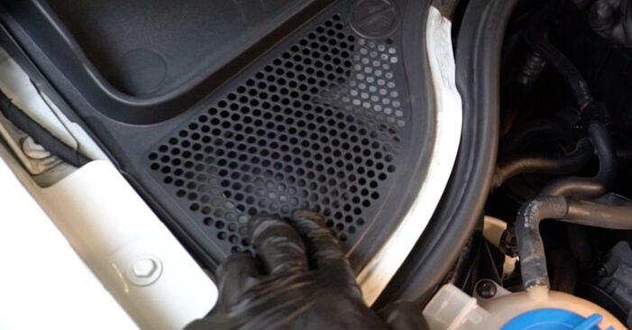 Hoe Schokbrekers SEAT Ibiza IV Hatchback (6J5, 6P1) 2010 vervangen - advies en uitleg