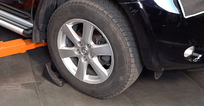 Wie man Bremsscheiben am Toyota Auris Kombi 2013 ersetzt - Kostenfreie PDF- und Videotipps