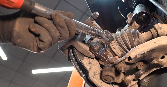 Toyota Auris Kombi 1.6 (ZRE185_) 2015 Bremsscheiben wechseln: Gratis Reparaturanleitungen