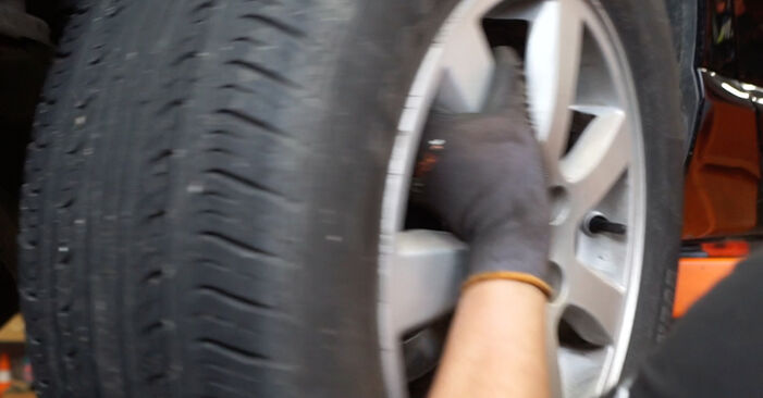 VOLVO XC70 Lozisko kola výměna: bezplatné návody z naší dílny