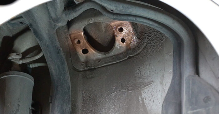Vanskelighetsgrad: Bytte av Fjærbenslager på SEAT IBIZA SPORTCOUPE Box Body / Hatchback (6J1) 1.6 TDI 2014 – last ned illustrert veiledning