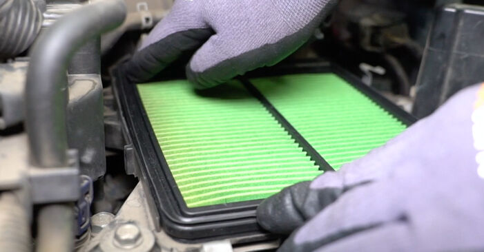 How to replace Air Filter on HONDA FR-V (BE) 2009: download PDF manuals and video instructions