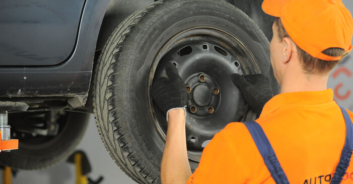 Смяна на Skoda Rapid Седан 1.6 2013 Спирачни Накладки: безплатни наръчници за ремонт