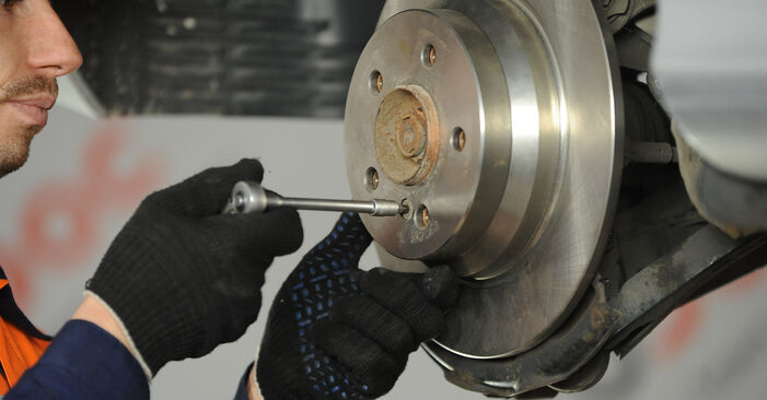 Mercedes C216 CL 63 AMG 5.5 (216.374) 2012 Radlager wechseln: wie schwer ist es, selbst zu reparieren - Downloaden Sie sich illustrierte Anleitungen