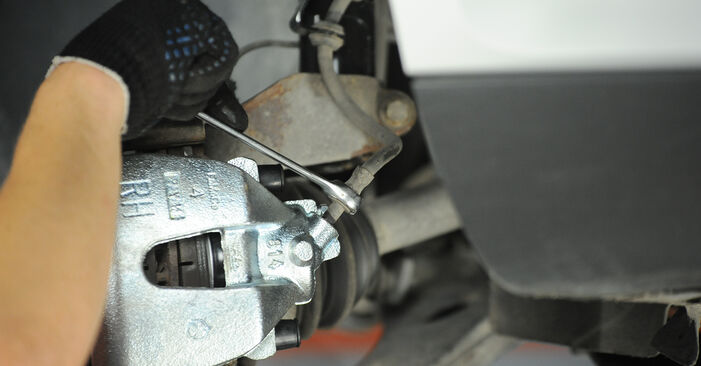 Tauschen Sie Bremssattel beim Ford C Max DM2 2009 1.8 TDCi selber aus