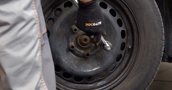 Vanskelighetsgrad: Bytte av Bremsecaliper på Ford Focus DB3 2.0 TDCi 2007 – last ned illustrert veiledning