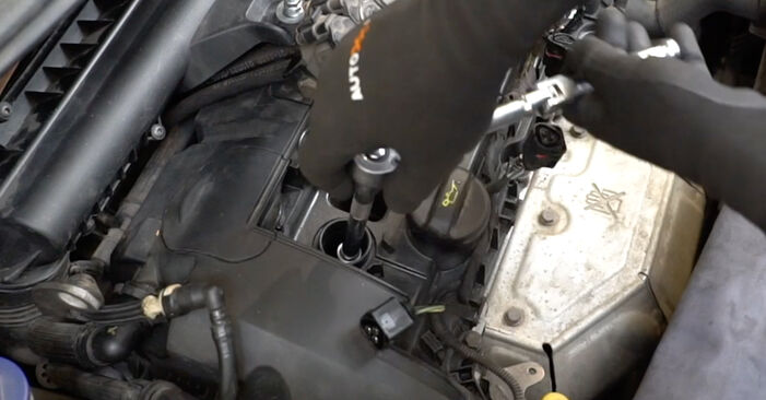 How to replace Spark Plug on CITROËN DS3 2014: download PDF manuals and video instructions