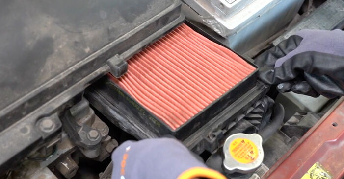 How to replace Air Filter on NISSAN MICRA III (K12) 2007: download PDF manuals and video instructions