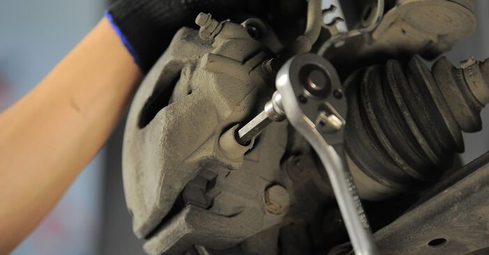 Wie kompliziert ist es, selbst zu reparieren: Bremsscheiben am VAUXHALL ASTRA Mk IV (G) Coupe (F67) 2.2 16V 2000 ersetzen – Laden Sie sich illustrierte Wegleitungen herunter
