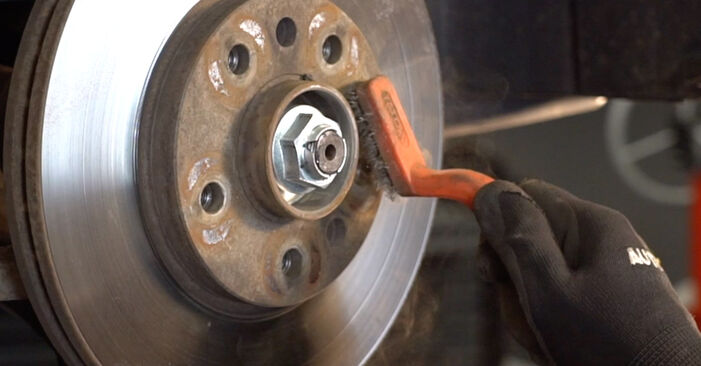 Step-by-step recommendations for DIY replacement Vauxhall Zafira B 2008 2.2 Brake Discs